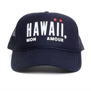 NWOT Clare V Hawaii Mon Amour Trucker Hat